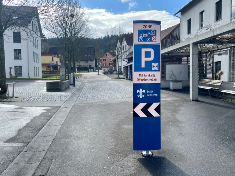 Einführung einer digitalen Parkkarte und Änderung der Parkgebühren in Schlieren